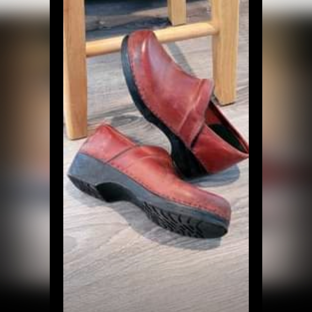Clogs